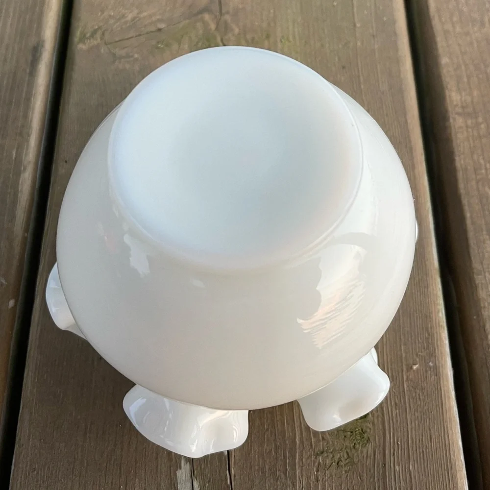 Vintage Fenton Ruffled Edge Milk Glass Rose Bowl Retro Glass Decor - Picture 11 of 13